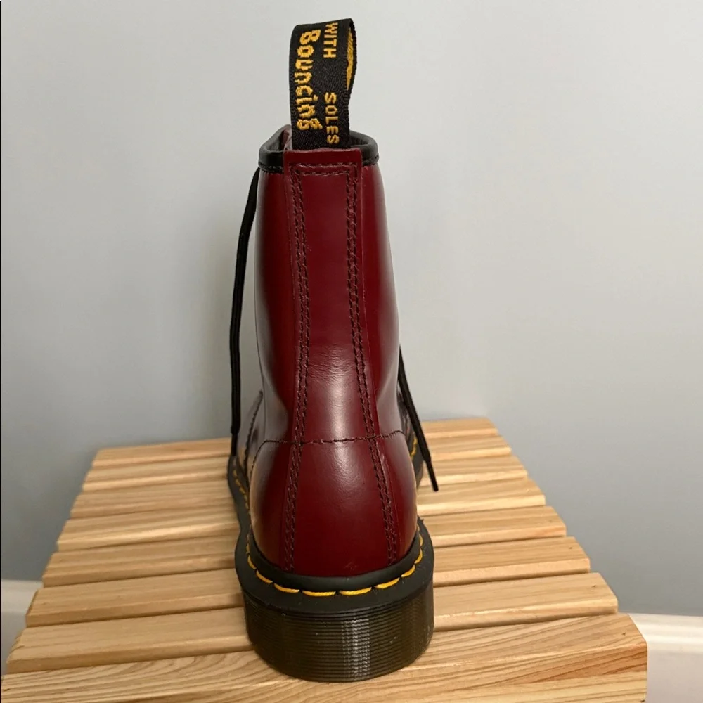 Dr. Martens Cherry Red Smooth Leather 1460 Boot Size US L 7 US M 6 - Picture 9 of 16